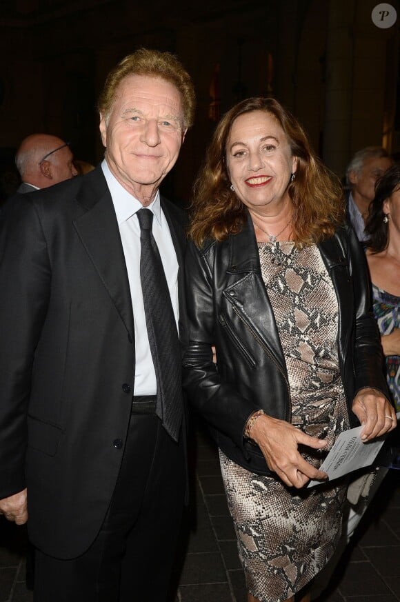 Robert Namias et sa femme Anne Barrere lors de la générale de la pièce "Un dîner d'adieu" au Théâtre Edouard Vll à Paris le 15 septembre 2014