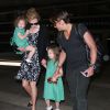 Nicole Kidman, son mari Keith Urban et leurs filles Sunday et Faith à l'aéroport de Los Angeles, le 2 janvier 2014.