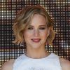 Jennifer Lawrence lors d'un photocall pour 'The Hunger Games : Mockingjay - Part 1' (La Revolution partie 1) lors du Festival de Cannes le 17 mai 2014