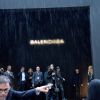 Défilé Balenciaga prêt-à-porter collection Printemps-Eté 2015 lors de la Fashion Week à Paris, le 24 septembre 2014. 