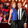 Jean-Claude Jitrois et une amie lors de la générale du spectacle "Mistinguett, reine des années folles" au Casino de Paris, le 25 septembre 2014
