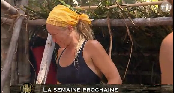 Florence en larmes - Bande-annonce du troisième épisode de "Koh-Lanta 2014", diffusé sur TF1, le 26 septembre 2014.