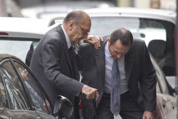 Jacques Chirac a déjeuné au restaurant "Le père Claude" avec sa femme Bernadette et sa fille Claude à Paris le 4 octobre 2014.