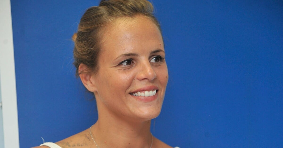 Laure Manaudou Sa Vérité Sur Ses Photos Nues à Lire Entre Les Lignes Purepeople