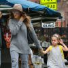 Sarah Jessica Parker accompagne sa fille Tabitha Broderick à l'école à New York, le 2 octobre 2014.