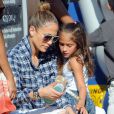  Jennifer Lopez tendre avec sa fille Emme au Mr. Bones Pumpkin Patch à West Hollywood, le 11 octobre 2014 