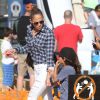 Jennifer Lopez emmène ses enfants Max et Emme au Mr. Bones Pumpkin Patch à West Hollywood, le 11 octobre 2014