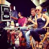 Laeticia Hallyday et Pierre Rambaldi sur le tournage du clip "Seul" de Johnny Hallyday, à Los Angeles le 12 octobre 2014.
