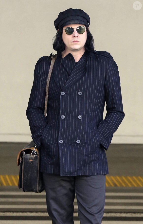 Jack White à LAX International Airport à Los Angeles, le 24 janvier 2014