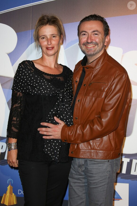 Exclusif - L'imitateur Gérald Dahan et sa compagne Claire enceinte lors de la 4ème édition du Festival de l'humour court à La Ciotat, le 11 octobre 2014.