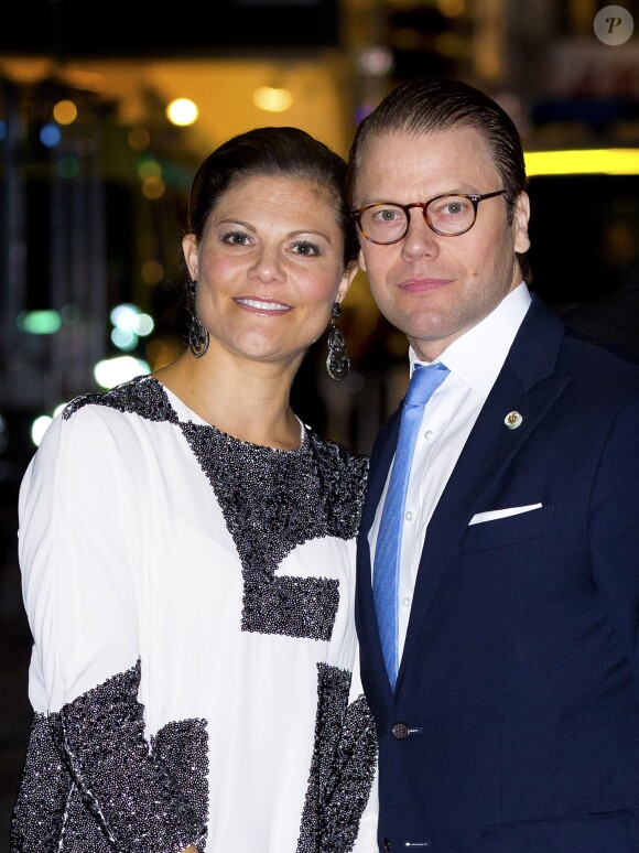 La princesse Victoria et le prince Daniel de Suède à leur arrivée pour le concert organisé à l'occasion de l'ouverture de la nouvelle saison parlementaire, le 30 septembre 2014 à Stockholm.