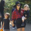 Kourtney Kardashian et ses enfants Penelope et Mason à Moonpark Los Angeles, le 18 Octobre 2014