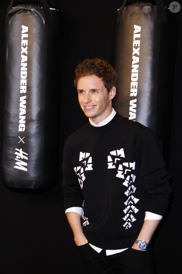Eddie Redmayne à la soirée Alexander Wang x H&M à New York le 16 octobre 2014