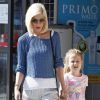 Tori Spelling fait du shopping avec sa fille Stella à Encino, le 20 septembre 2014.