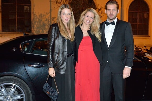 Gaia Trussardi, Michelle Hunziker et Tomaso Trussardi arrivent au dîner de gala pour la fondation Doppia Difesa lors du Festival international du film de Rome, le 22 octobre 2014.
 
