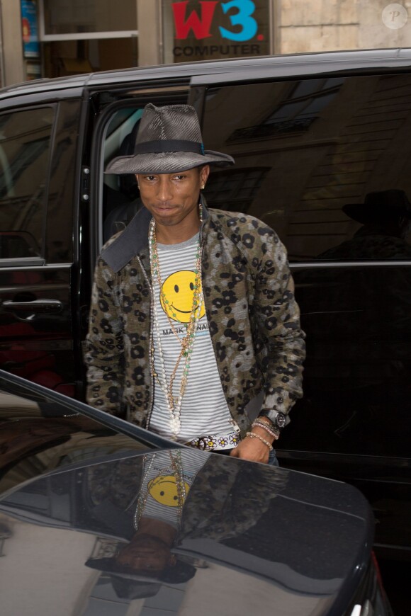 Exclusif - Pharrell Williams - Arrivées des people au concert privé de Pharrell Williams à la Galerie Perrotin à Paris le 26 mai 2014