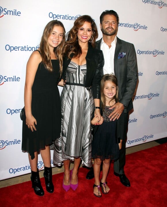 Brooke Burke et David Charvet en famille lors du 30eme anniversaire du gala "Operation Smile" à Beverly Hills, le 28 septembre 2012. 