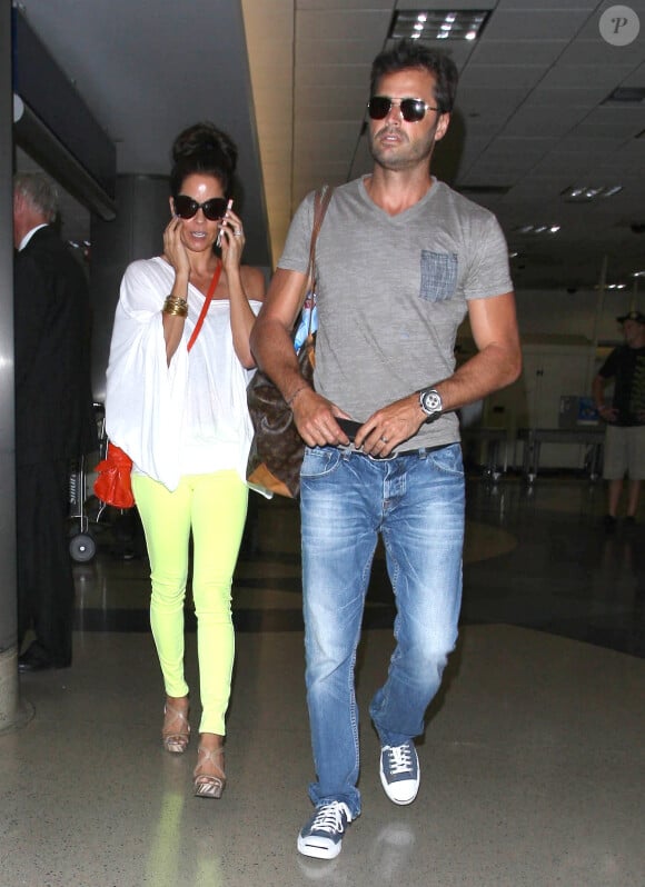 Brooke Burke et David Charvet à l'aéroport de Los Angeles, le 20 juillet 2012. 