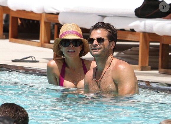 Brooker Burke et son mari David Charvet à Miami, le 19 juillet 2012.