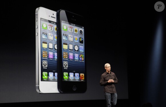 Tim Cook, patron d'Apple, en conférence de presse à San Francisco, le 12 septembre 2012.