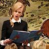 Nicole Kidman fait la lecture à des enfants dans le cadre de la promo du film Paddington à Brentwood, le 6 novembre 2014.