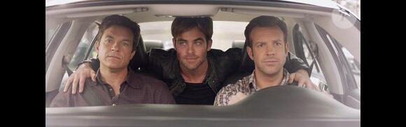 Jason Bateman, Chris Pine et Jason Sudeikis dans le film Comment tuer son boss 2.
