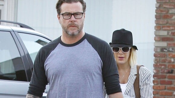 Tori Spelling : Petite mine avec son mari Dean McDermott et problèmes d'argent