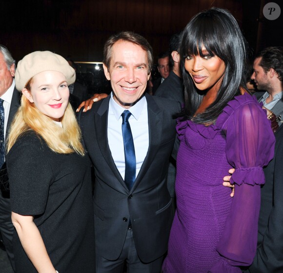 Drew Barrymore, Jeff Koons et Naomi Campbell assistent au dîner/vente aux enchères de l'initiative Project Perpetual à l'hôtel Four Seasons. New York, le 9 novembre 2014.