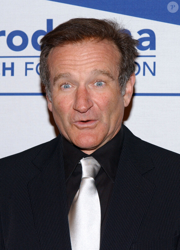 Robin Williams lors de l'Annual Benefit for Scleroderma Research au Beverly Regent Hotel de Los Angeles, le 26 mars 2004