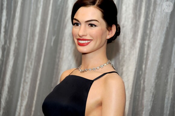 La statue de cire d'Anne Hathaway dévoilée au musée de Madame Tussauds à New York le 11 novembre 2014