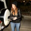 Khloé Kardashian arrive au restaurant Kate Mantilini à Woodland Hills. Le 17 novembre 2014.