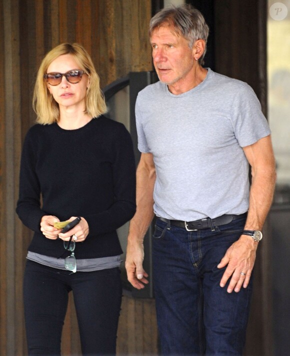 Harrison Ford et sa femme Calista Flockhart fêtent le 50e anniversaire de l'actrice à Brentwood, le 11 novembre 2014.