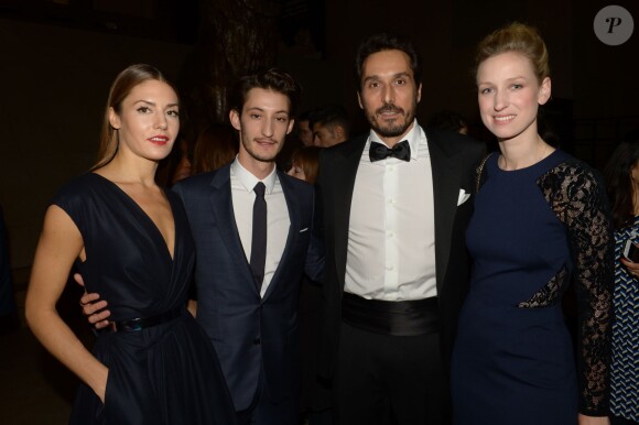 Exclusif - Natasha Andrews, Pierre Niney et Vincent Elbaz lors de la soirée GQ au Musée d'Orsay, Paris, le 19 novembre 2014.