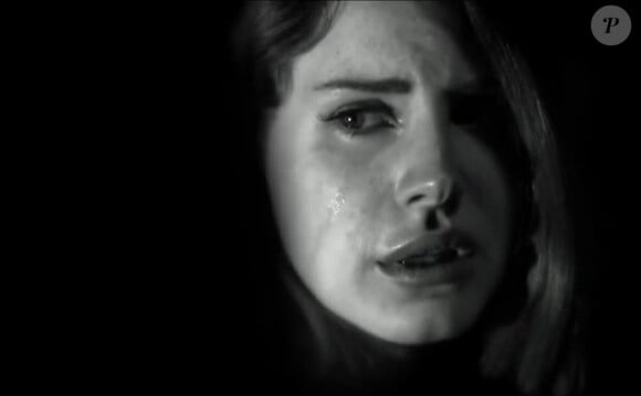 Lana Del Rey violée dans un clip d'Eli Roth.