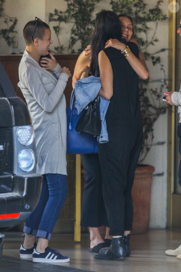 Tallulah Willis et sa mère Demi Moore à Los Angeles, le 23 novembre 2014.