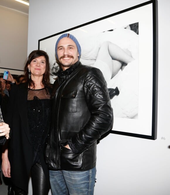 Anne-Dominique Toussaint et James Franco - Vernissage de l'exposition "New Film Still" de James Franco à la galerie Cinéma à Paris, le 25 novembre 2014.