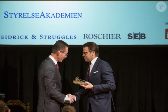 Exclusif - Le prince Daniel de Suède remettait le prix Golden Gavel lors d'une cérémonie organisée au Grand Hôtel à Stockholm, le 26 novembre 2014.