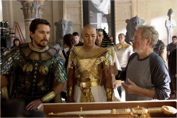Christian Bale et Joel Edgerton face à Ridley Scott sur le tournage d'Exodus - Gods and Kings
