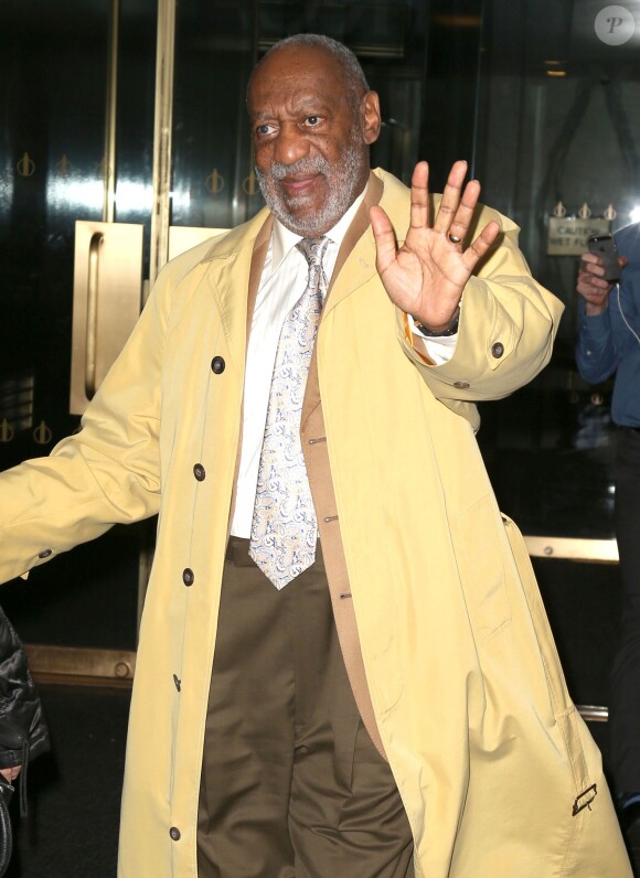 Bill Cosby à la sortie des studios de la NBC à New York, le 1er mai 2014.