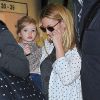 Drew Barrymore et sa fille Olive arrivent à l'aéroport de Los Angeles en provenance de New York, le 15 novembre 2014.