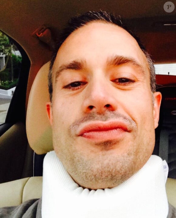 Freddie Prinze Jr. récupère d'une opération de la colonne vertébrale qu'il a dû subir en novembre 2014.