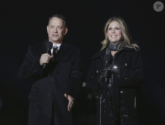Tom Hanks et Rita Wilson étaient les hôtes de la soirée de lancement des illuminations du sapin de la nation, à Washington, le 4 décembre 2014