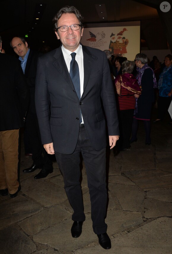Frédéric Lefebvre assiste à la soirée du 70e anniversaire et du coup d'envoi de la campagne des Pères Noël Verts du Secours Populaire au palais de l'Unesco. Paris, le 8 décembre 2014.