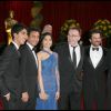 Dev Patel, Irrfan Khan, Freida Pinto, Danny Boyle, Anil Kapoor et Madhur Mittal lors de la cérémonie des Oscars 2009