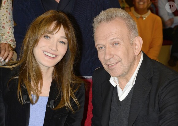 Carla Bruni et Jean Paul Gaultier - Enregistrement de l'émission "Vivement Dimanche" (France 2) à Paris le 10 décembre 2014.