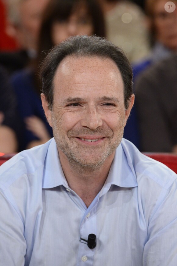 Marc Levy dans "Vivement Dimanche" le 23 mars 2014.