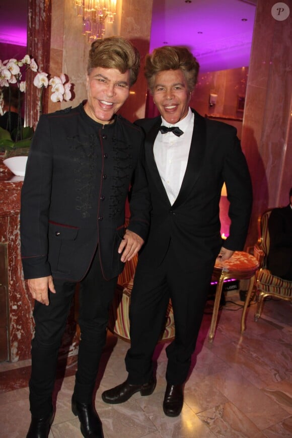 Grichka et Igor Bogdanoff (Bogdanov) - 38ème édition de la cérémonie des Best Awards au Salon Hoche à Paris le 15 décembre 2014. 