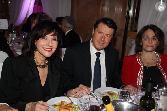 Denise Fabre, Christian Estrosi, Caroline Pigozzi - 38ème édition de la cérémonie des Best au Salon Hoche à Paris le 15 décembre 2014. 'The Best Awards 2014'