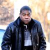 Tracy Morgan, entouré de sa famille, tente de remarcher six mois après son terrible accident de voiture dans le New Jersey, le 15 décembre 2014.