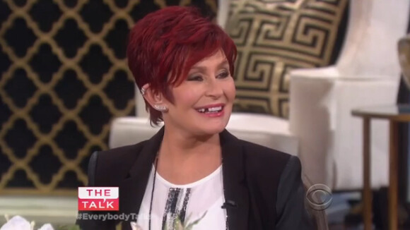 Sharon Osbourne : La femme d'Ozzy perd une dent en direct à la télévision !